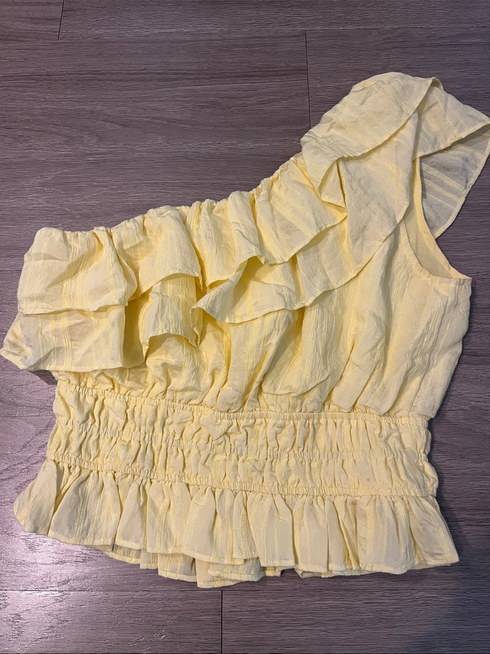 Lush Yellow Ruffle Crop Top - Picture 4 of 6